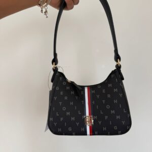 Cartera Tommy negra - TH123